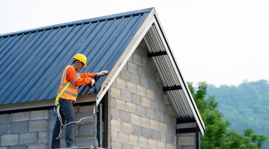 Professional residential roofers in Baldwyn, MS